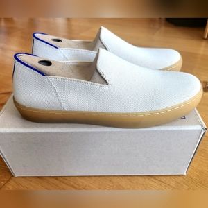 Rothy’s Vanilla Bean Slip-on sneaker 7.5 NEW 🤍